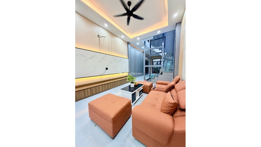 NHÀ MỚI XÓM CHIẾU, QUẬN 4 , 85M2, GIÁ NHỈNH 12,X TỶ